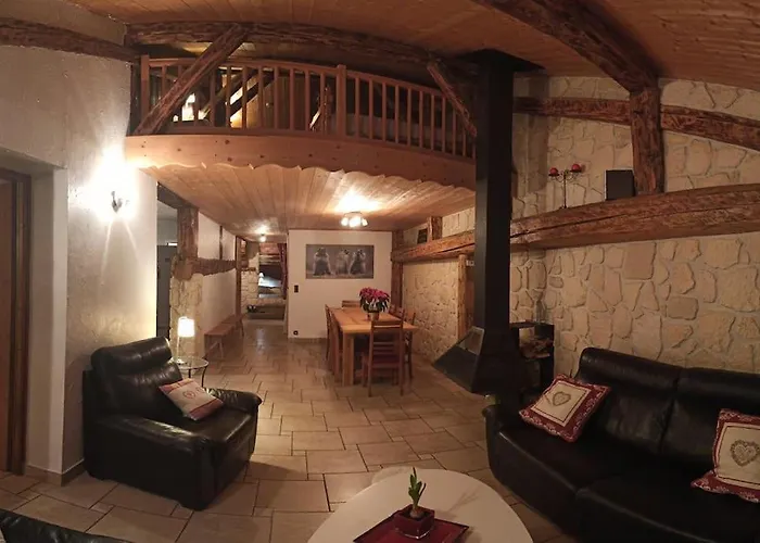 Charming 12 Pers, 3*, Aime-la-plagne Apartment *